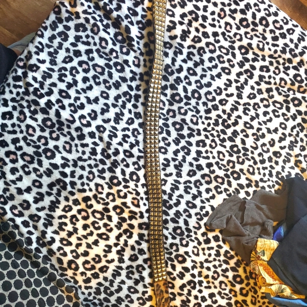 Hot topic mid 2000s studded belt